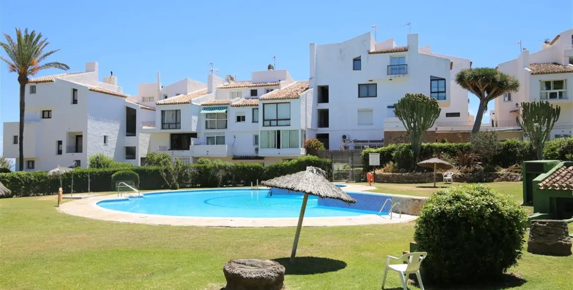 Краткосрочная аренда дома на две семьи в Estepona 22