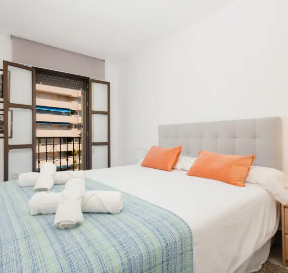 Middle floor apartment R4888840