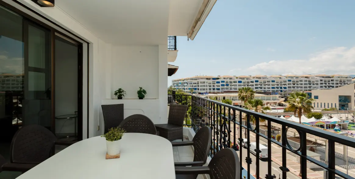Долгосрочная аренда апартаментов на среднем этаже в Marbella (район Puerto Banús) 7