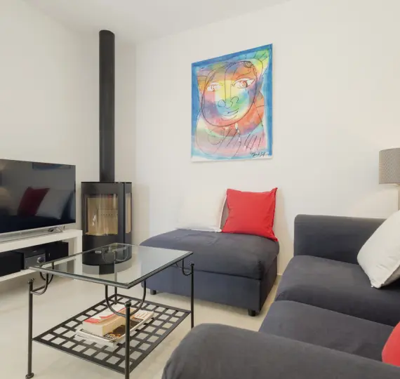 Long-term rent of detached villa in Costabella