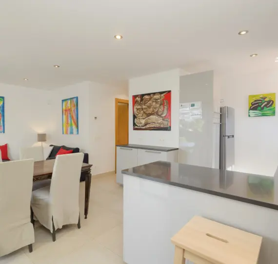 Long-term rent of detached villa in Costabella