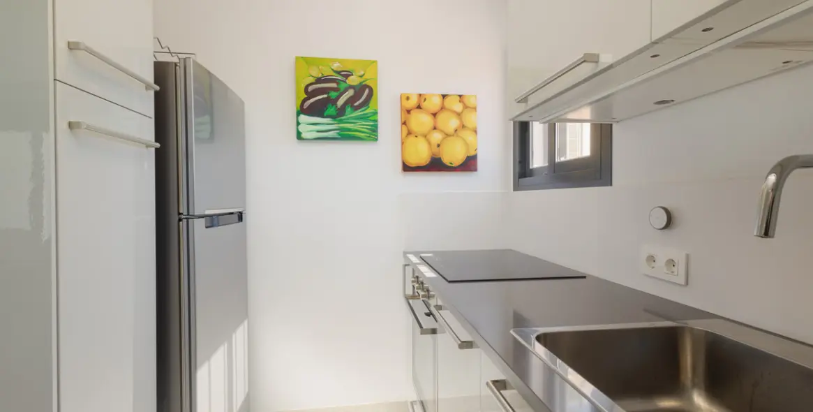 Long-term rent of detached villa in Costabella 8