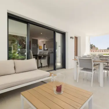 Long-term rent of detached villa in Costabella