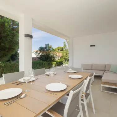 Long-term rent of detached villa in Costabella