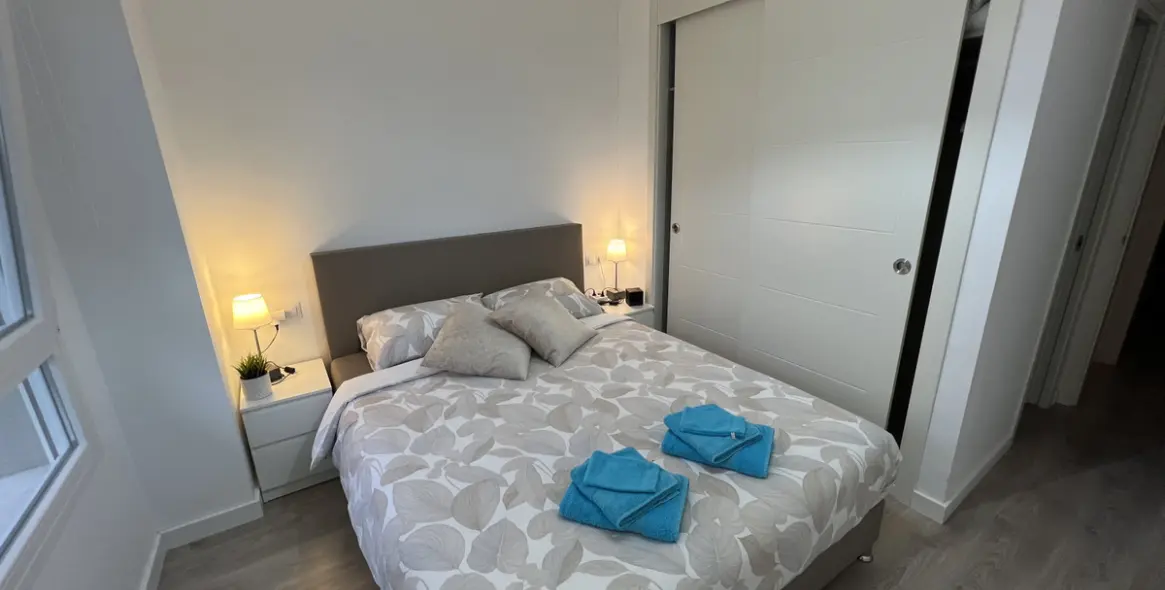 Краткосрочная аренда апартаментов на среднем этаже в Nueva Andalucía 11