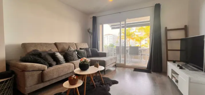 Short-term rent of middle floor apartment in Nueva Andalucía 2