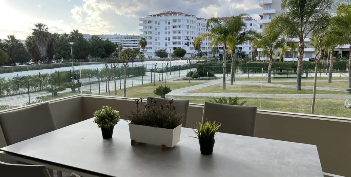 Краткосрочная аренда апартаментов на среднем этаже в Nueva Andalucía 7