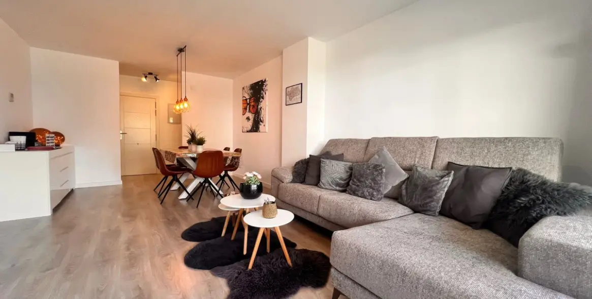 Краткосрочная аренда апартаментов на среднем этаже в Nueva Andalucía 9