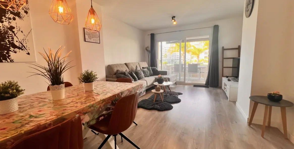 Краткосрочная аренда апартаментов на среднем этаже в Nueva Andalucía 10