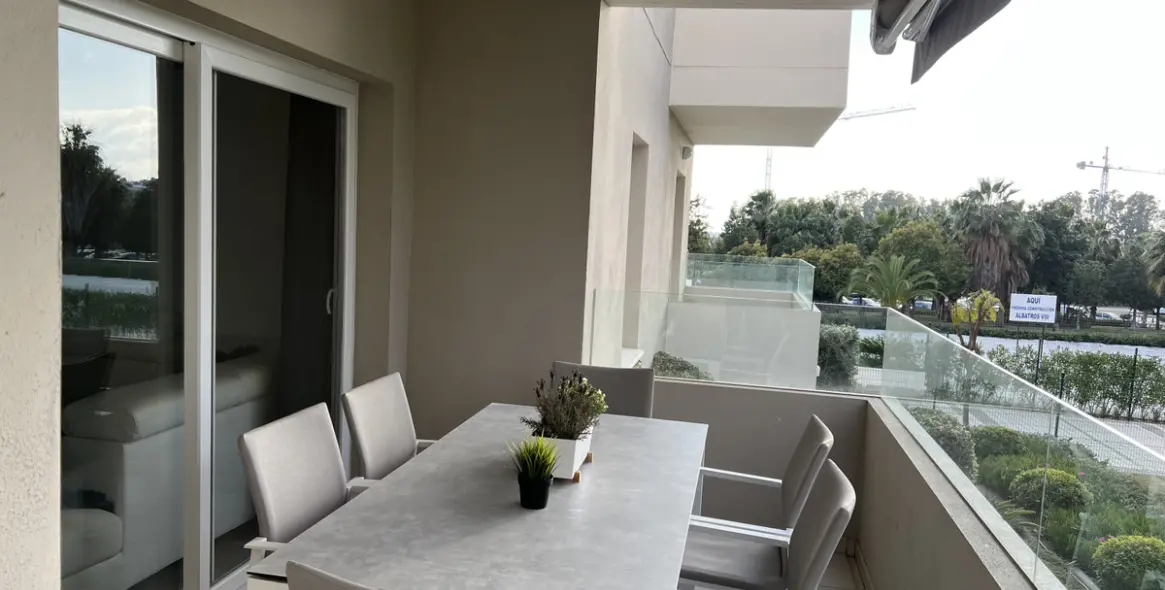 Краткосрочная аренда апартаментов на среднем этаже в Nueva Andalucía 20