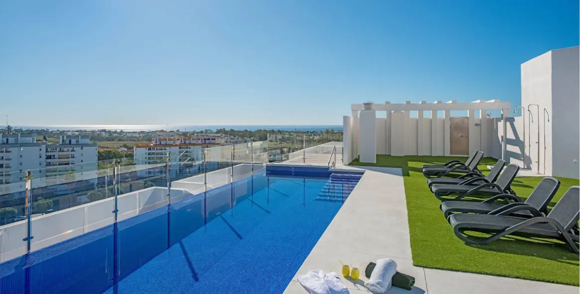 Краткосрочная аренда апартаментов на среднем этаже в Nueva Andalucía 22