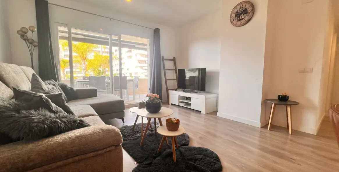 Краткосрочная аренда апартаментов на среднем этаже в Nueva Andalucía 26