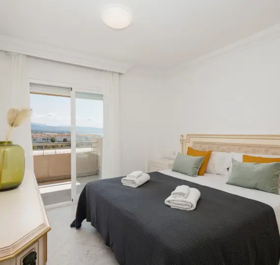 Middle floor apartment R5134858