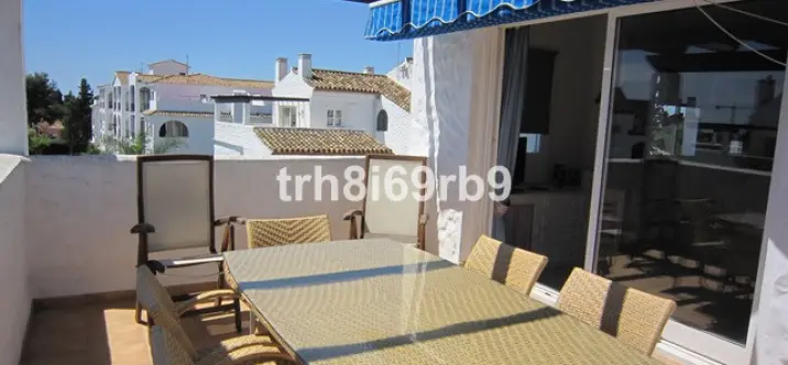 Short-term rent of penthouse in Benavista 3