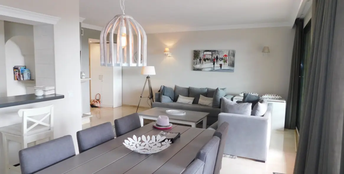 Short-term rent of ground floor apartment in Elviria 3