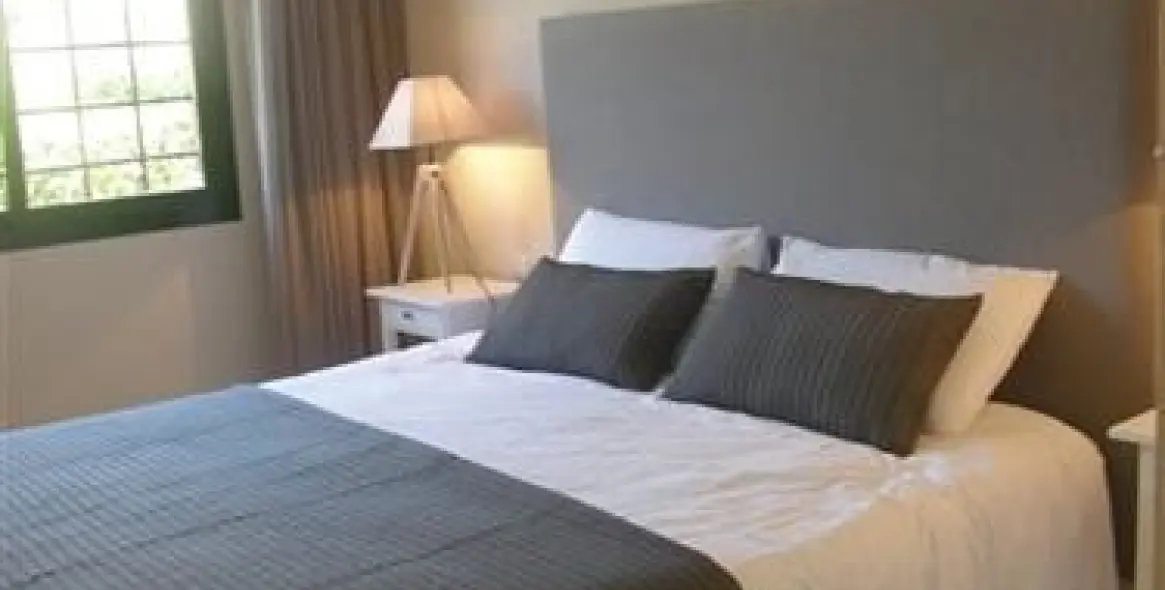 Short-term rent of ground floor apartment in Elviria 15