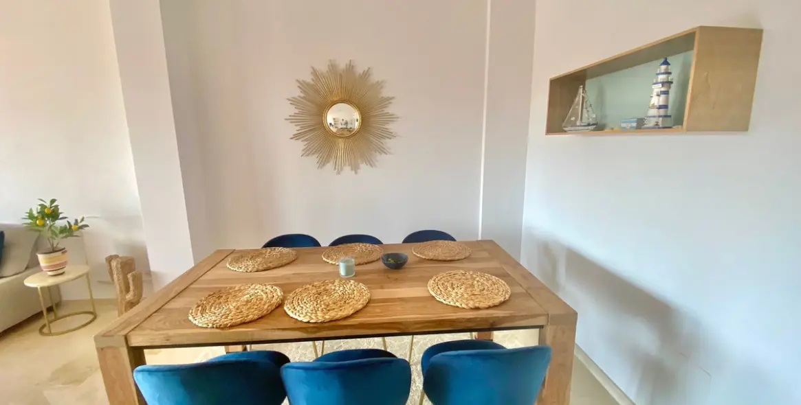 Short-term rent of middle floor apartment in Elviria 17