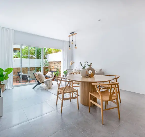 Short-term rent of middle floor apartment in Nueva Andalucía