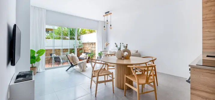 Short-term rent of middle floor apartment in Nueva Andalucía 0