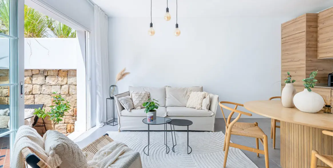 Short-term rent of middle floor apartment in Nueva Andalucía 4