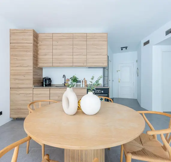 Short-term rent of middle floor apartment in Nueva Andalucía