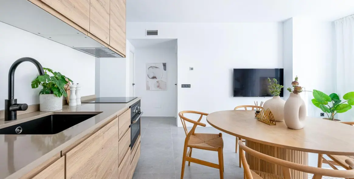 Short-term rent of middle floor apartment in Nueva Andalucía 15