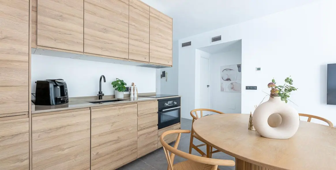 Short-term rent of middle floor apartment in Nueva Andalucía 16