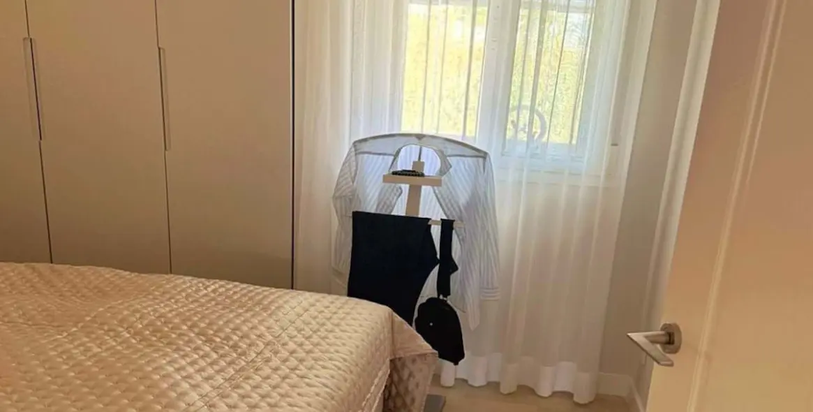 Краткосрочная аренда апартаментов на среднем этаже в Selwo 8