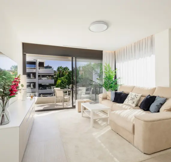 Long-term rent of middle floor apartment in Carib Playa