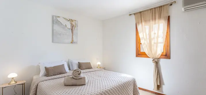 Short-term rent of penthouse in Estepona 4