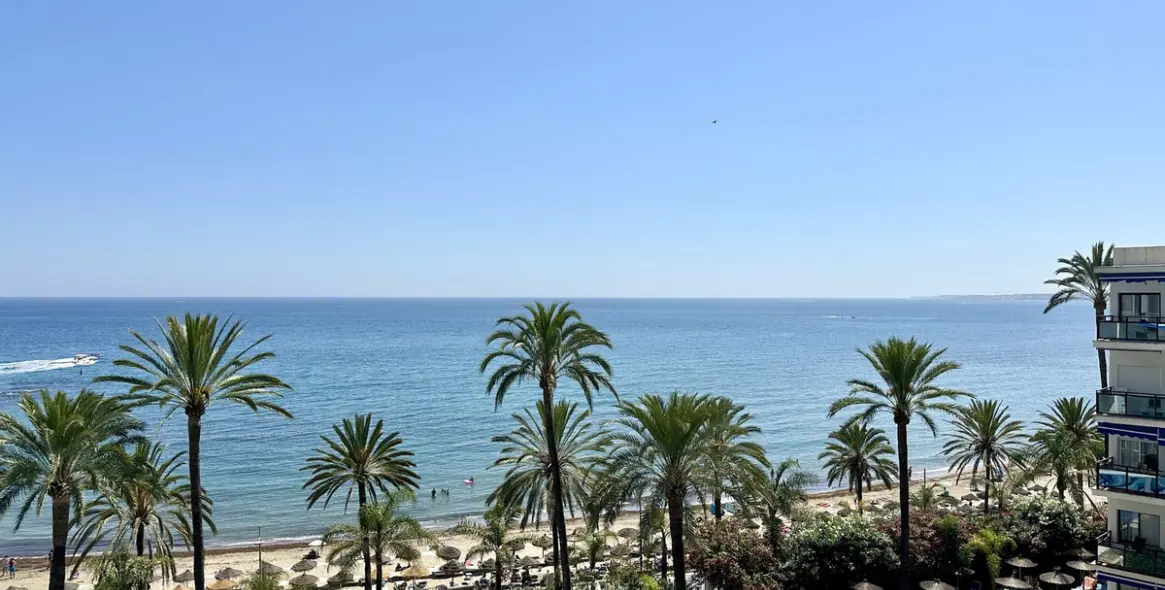 Short-term rent of middle floor apartment in Marbella 1
