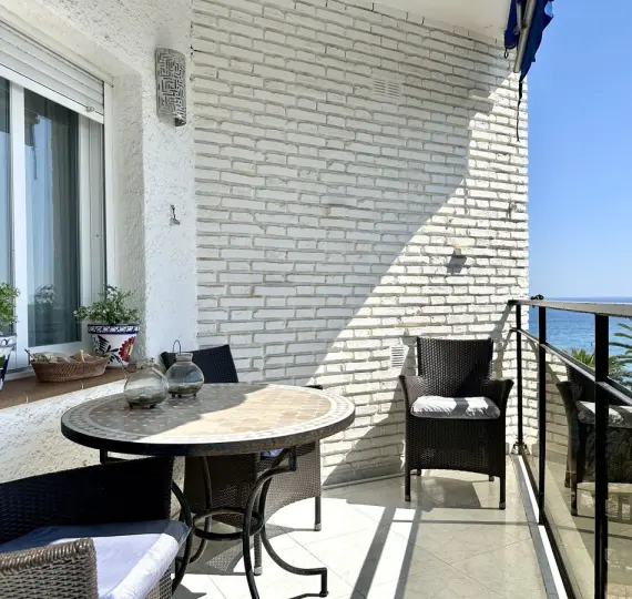 Short-term rent of middle floor apartment in Marbella