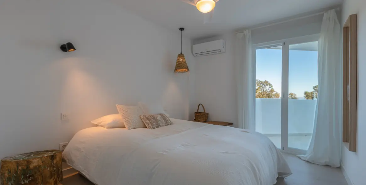 Short-term rent of penthouse in Calahonda 14