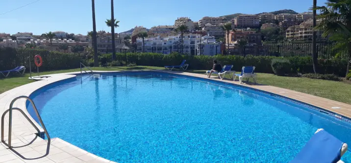 Short-term rent of middle floor apartment in Riviera del Sol 1