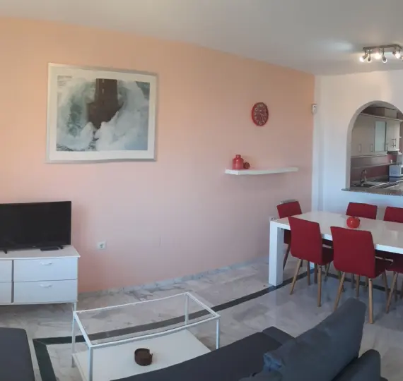 Short-term rent of middle floor apartment in Riviera del Sol