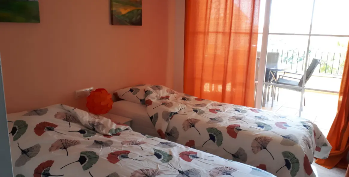 Short-term rent of middle floor apartment in Riviera del Sol 6
