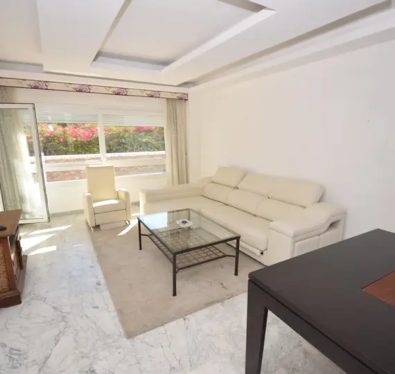 Short-term rent of ground floor apartment in Puerto Banús