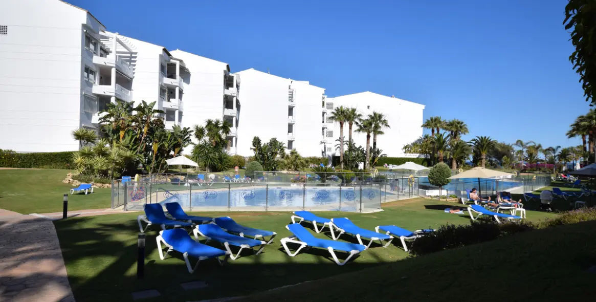 Short-term rent of ground floor apartment in Puerto Banús 17
