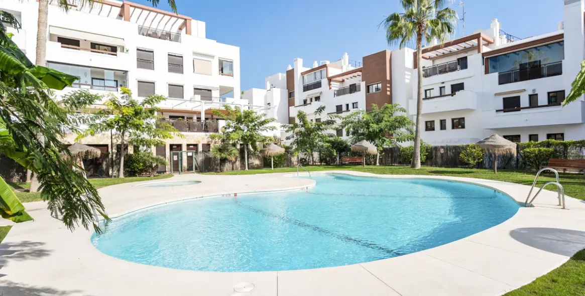Short-term rent of ground floor apartment in La Cala de Mijas 21