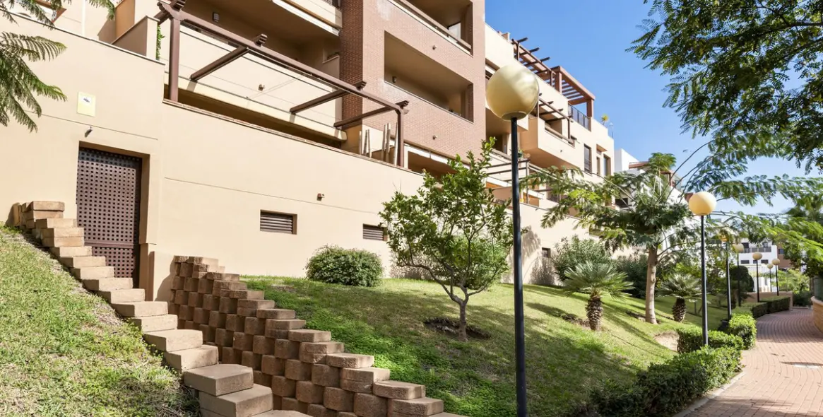 Short-term rent of ground floor apartment in La Cala de Mijas 23