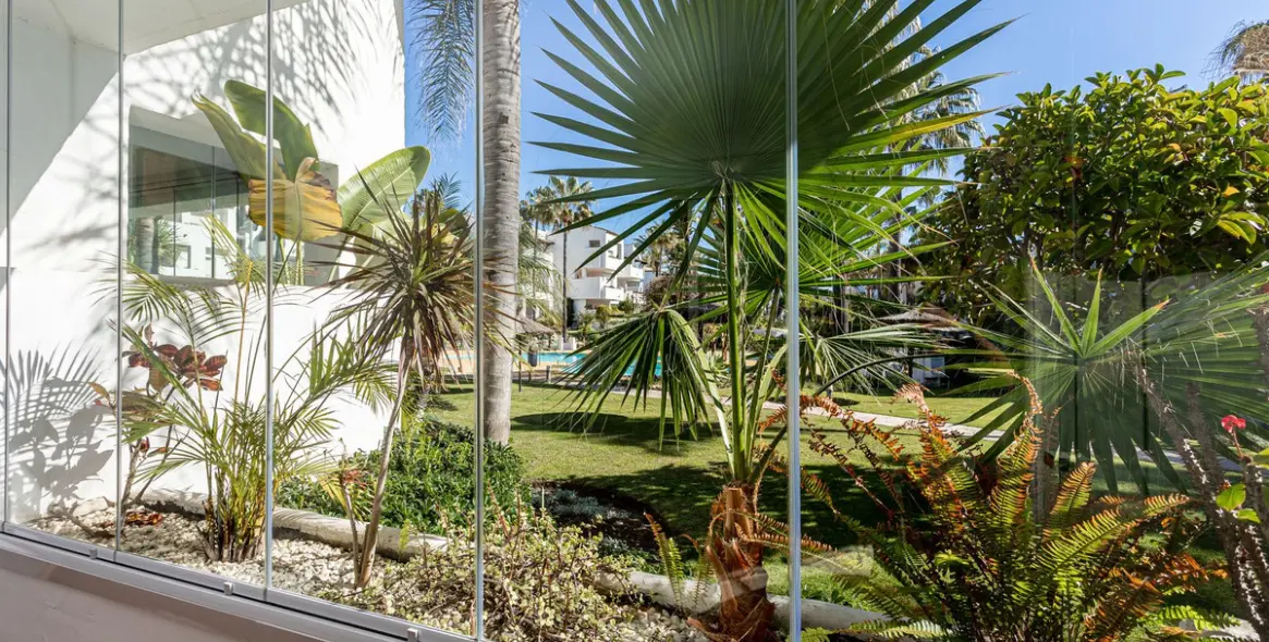 Short-term rent of ground floor apartment in Costalita 3