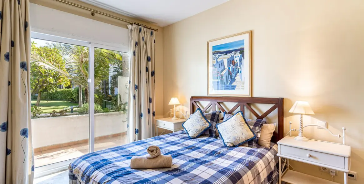 Short-term rent of ground floor apartment in Costalita 4