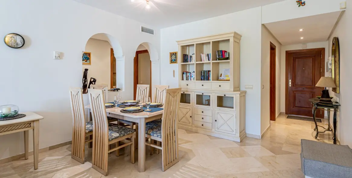 Short-term rent of ground floor apartment in Costalita 11