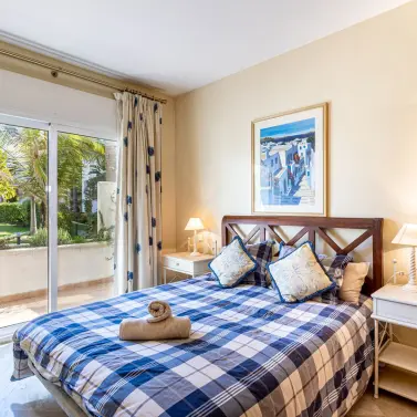 Short-term rent of ground floor apartment in Costalita