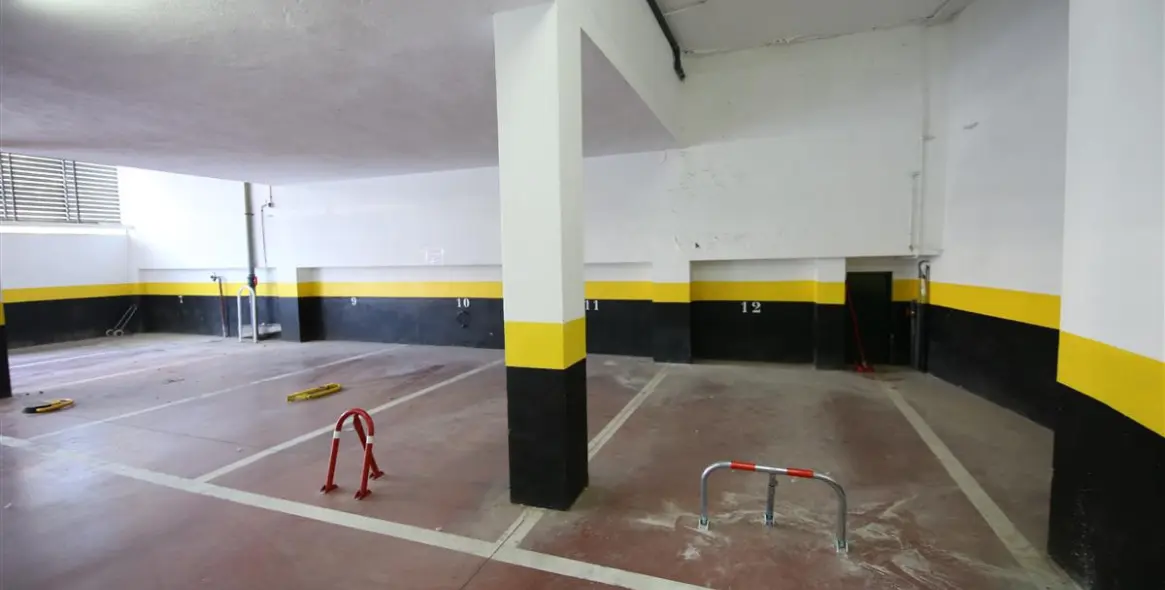 Alquiler a corto plazo de apartamento en planta baja en Estepona 22