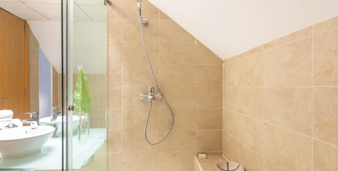 Долгосрочная аренда двухуровневого пентхауса в Benalmadena 23