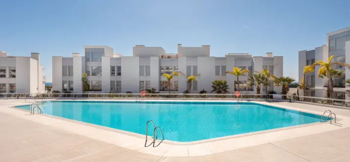 Short-term rent of middle floor apartment in Cancelada 4