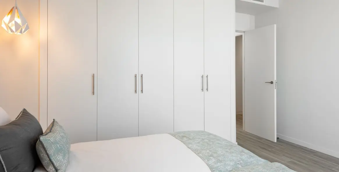 Short-term rent of middle floor apartment in Cancelada 8