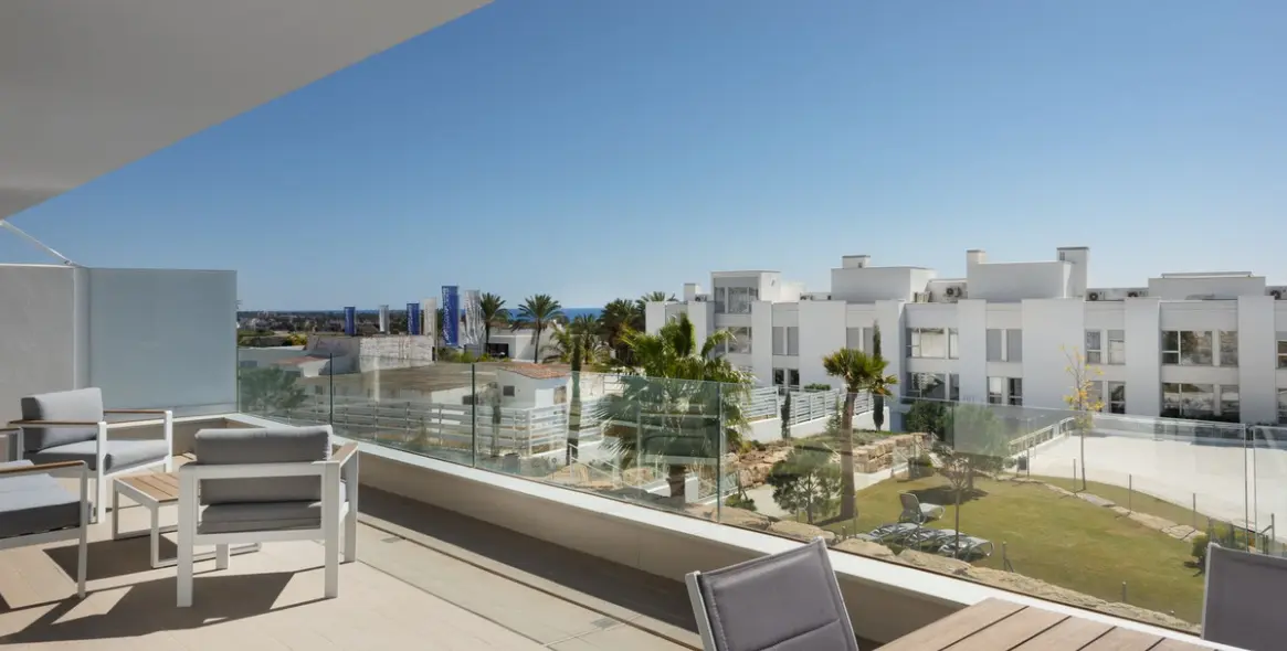 Short-term rent of middle floor apartment in Cancelada 19