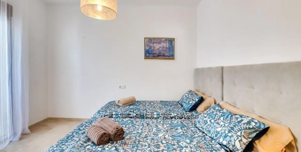 Short-term rent of middle floor apartment in Benahavís 29